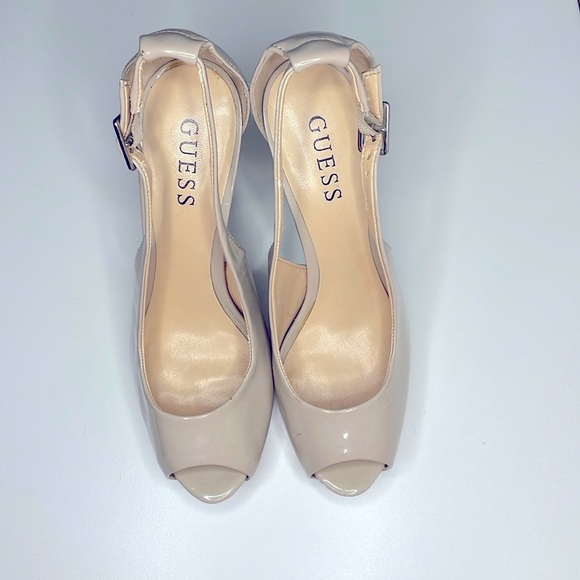 GUESS Women’s Tan Platform Open-Towed Heals, Size 6 1/2 - Picture 2 of 6